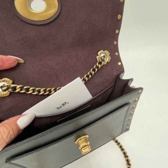 Coach - Picture 7 of 14